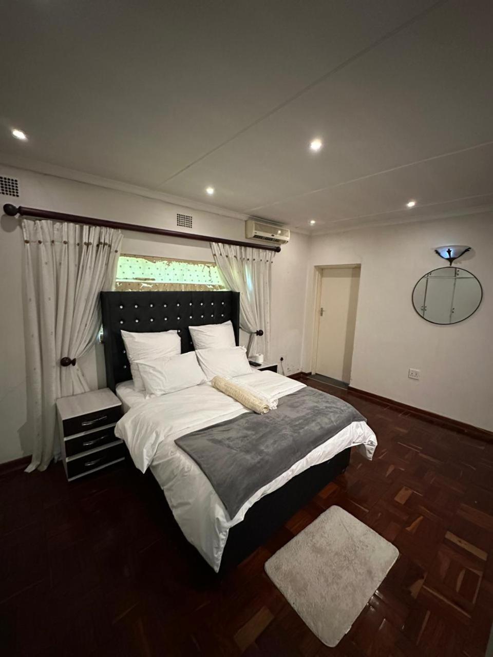 K-Lodge Pietermaritzburg Dış mekan fotoğraf