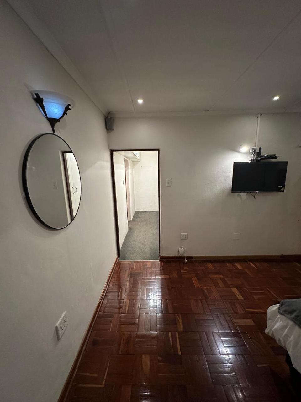 K-Lodge Pietermaritzburg Dış mekan fotoğraf